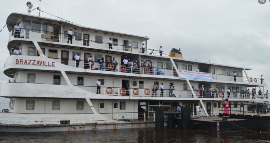 Lancement cette matinée au port fluvial de Brazzaville par le Premier ministre, Anatole Collinet Makosso